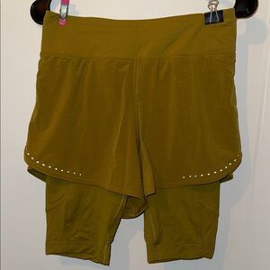 Olive Green Women's Active Layered Shorts lululemon size 6